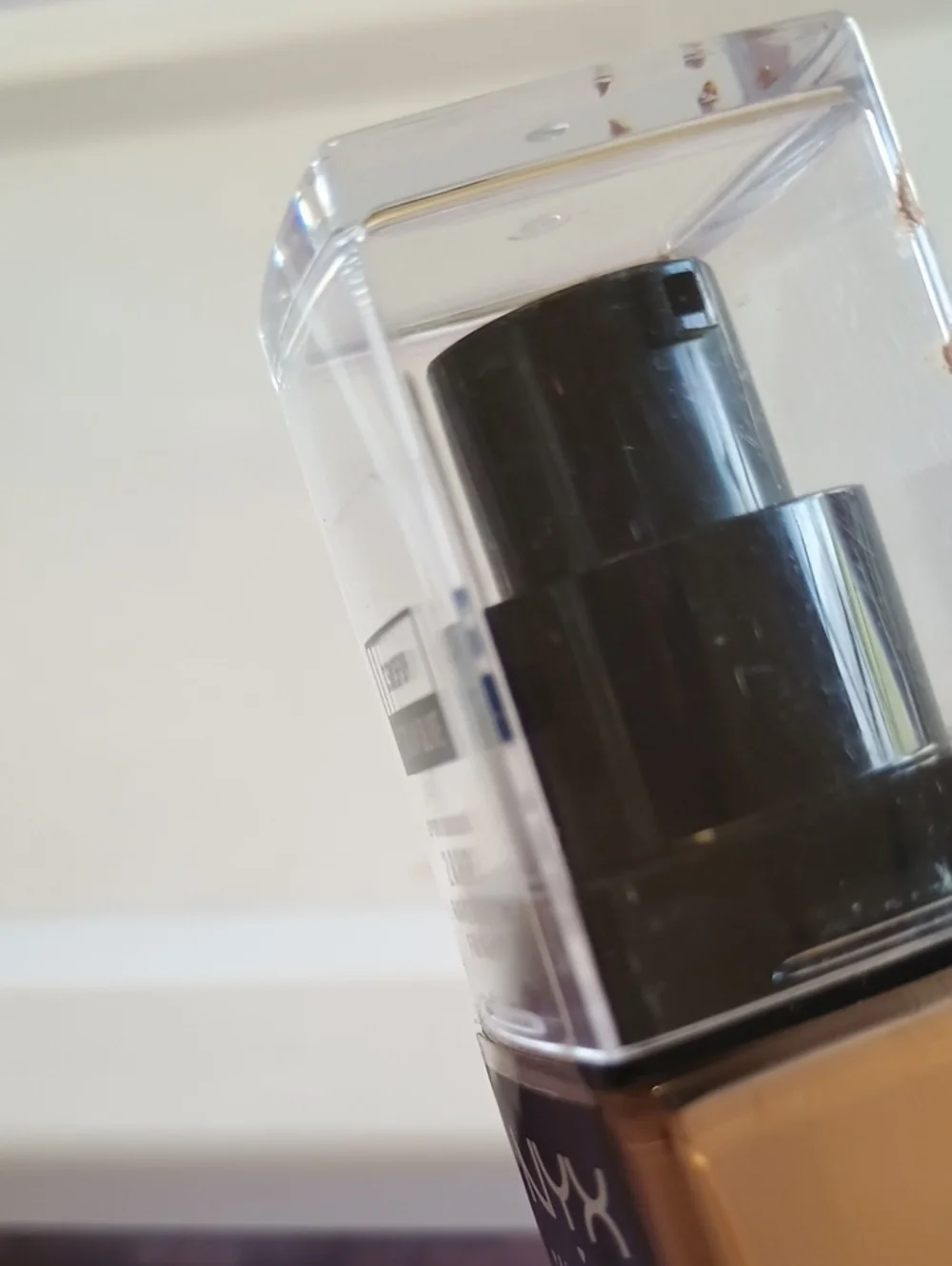 NYX Can't Stop Won't Stop Full Coverage Foundation Medium Olive